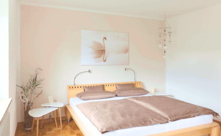 Schlafzimmer 2